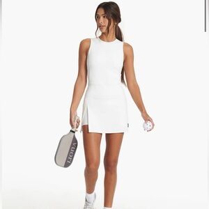 Vuori topspin dress